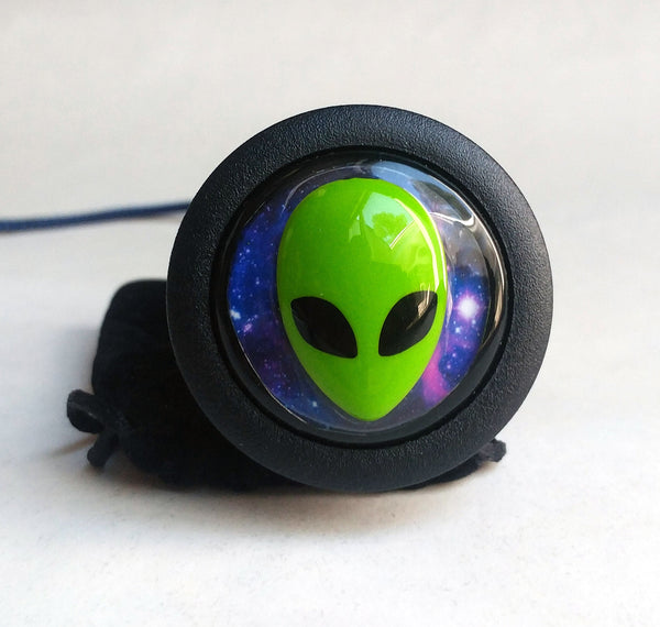 UFO ALIEN START BUTTON
