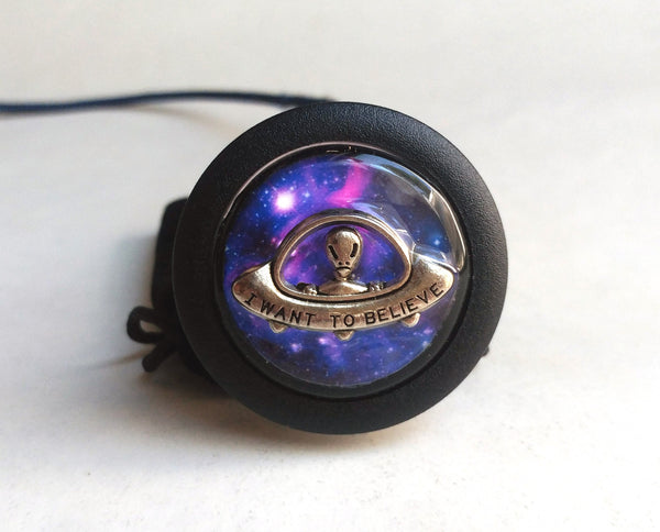 UFO ALIEN START BUTTON