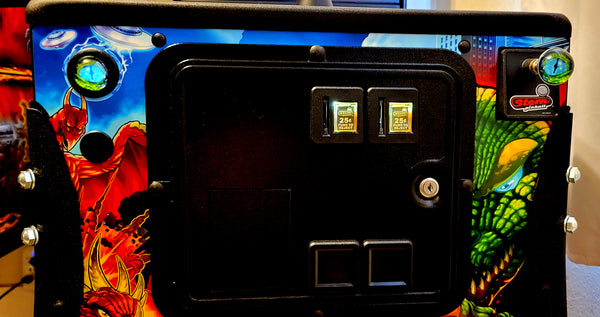 GIANT LIZARD EYE START BUTTON