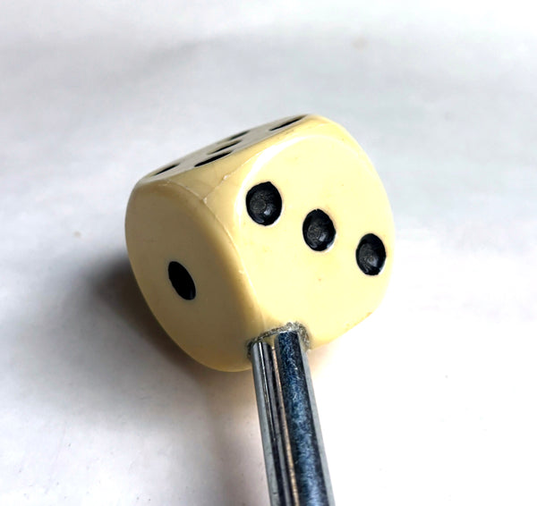 DICE SHOOTER-LARGE D6 IVORY