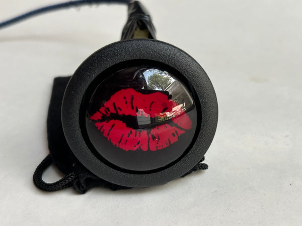 BLOOD RED KISS START BUTTON
