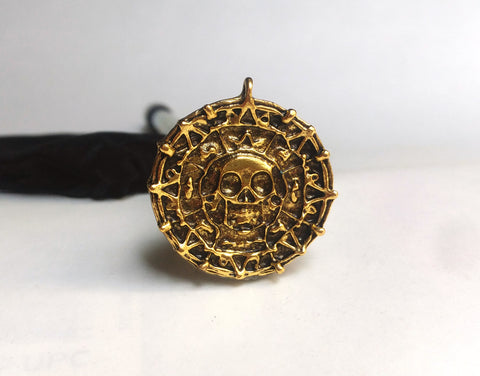 PIRATES POTC - AZTEC OLD GOLD SHOOTER 24K GOLD PLATED COIN